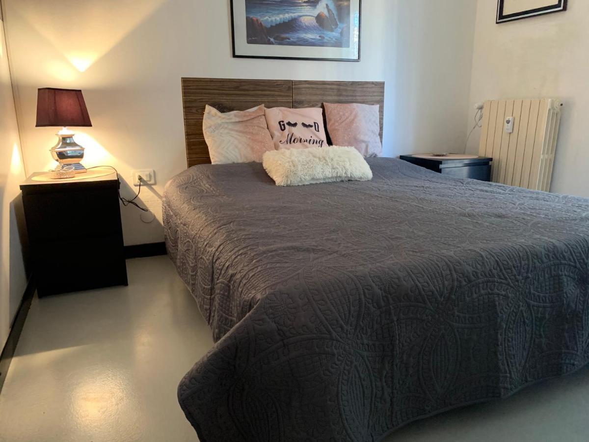 Bed and breakfast Smart Prada Foundation Milán